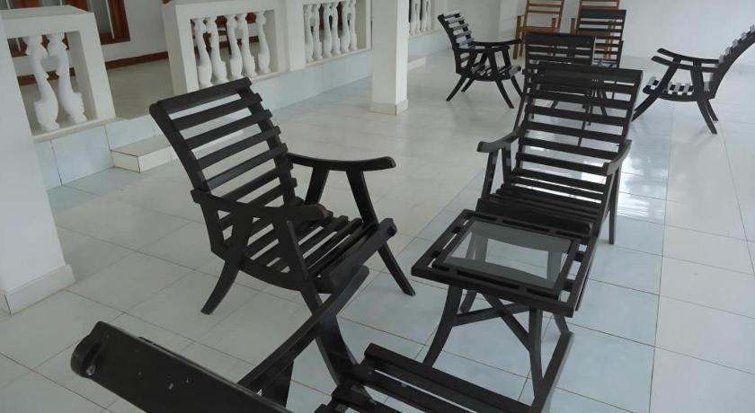 מלון באזור Yala Tissamaharama, בגודל 5000 מר, עם 7 חדרי שינה ו- 7 חדרי רחצה פרטיים מראה חיצוני תמונה